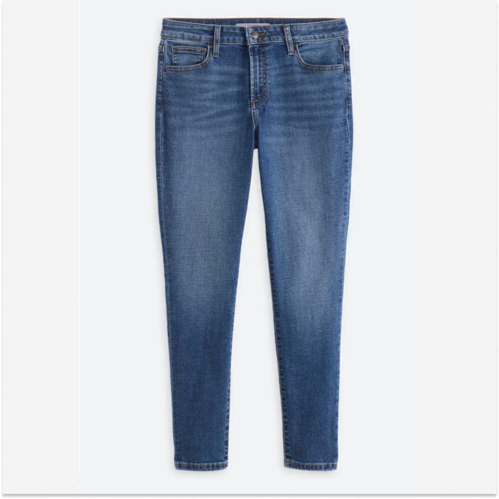 Joe’s Jeans Women’s Size 31 Curvy Skinny Ankle – Medium Wash Stretch Denim